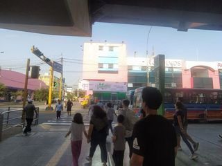 Foto 10 de VENTA DE LOCAL COMERCIAL - SURCO