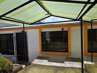 Foto 2 de CASA RENTERA EN EL RECREO