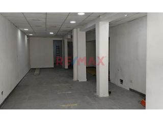 1107140 Alquiler De Local Comercial En Zona Estrategica, En Estacion Caja De Agua