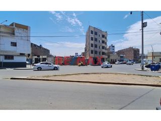 Foto 7 de Vendo Terreno Comercial En Av. Gonzales Prada Con Atahualpa 700M2 $570,000 29.40 M2 Frontera