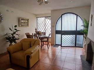 Foto 4 de ✨ ¡Vive la Casa de tus Sueños en la Exclusiva Urb. La Calesa, Surco! ✨