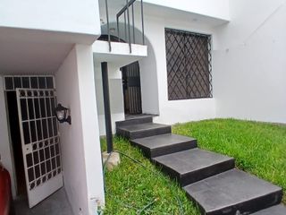 Foto 2 de ✨ ¡Vive la Casa de tus Sueños en la Exclusiva Urb. La Calesa, Surco! ✨