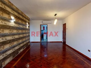 Foto 2 de Alquiler De Departamento En Av. La Marina Pueblo Libre