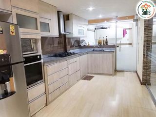 Foto 11 de SOLÍS VENDE CASA DE 4 PISOS CON PISCINA EN BAÑOS DEL INCA