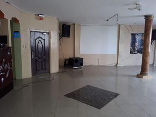Foto 1 de edificio comercial de venta en manta la pradera