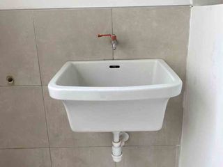 Foto 3 de SOLÍS VENDE APARTAMENTO DE 115M EN URB. LOS CASTAÑOS, CAJAMARCA