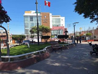 Foto 6 de CASA COMERCIAL EN VENTA - EN PLENA PLAZA POCOLLAY TACNA