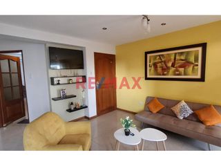 Foto 1 de Vendo Duplex En La Av El Golf Con Cochera 173 M2