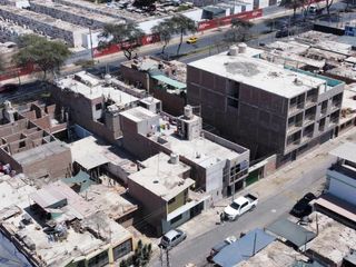 Foto 2 de CASA EN VENTA CENTRO DE ICA 1 CDRA DE AV.ARENALES Y PANAMERICANA SUR!
