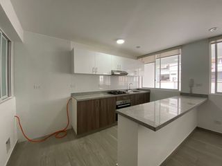 VENTA DE DEPARTAMENTO EN PRIMER PISO CON COCHERA EN LA MEJOR ZONA DE SURQUILLO – LA CALERA!