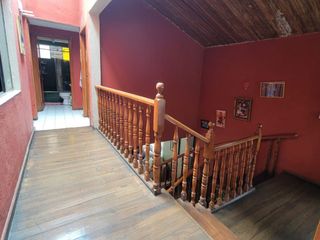 Foto 21 de CASA DE OPORTUNIDAD CUENCA LA BASILICA