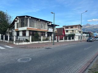 Foto 27 de $ 1.150 LOCAL EN RENTA: Centro de Machachi, Avenida Principal en 2do Piso A Estrenar