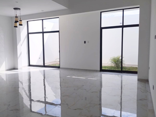 Linda casa en venta Urb Boulevard Park Plaza , Castilla, Piura