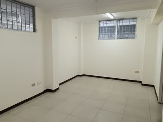Foto 1 de Departamento de alquiler en Kennedy Norte, Planta Baja, 140 m2
