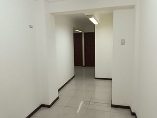 Foto 4 de Departamento de alquiler en Kennedy Norte, Planta Baja, 140 m2
