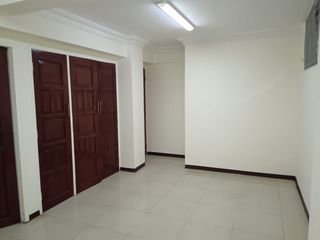 Foto 13 de Departamento de alquiler en Kennedy Norte, Planta Baja, 140 m2