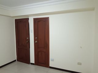 Foto 18 de Departamento de alquiler en Kennedy Norte, Planta Baja, 140 m2