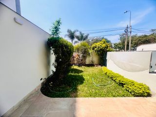 Foto 31 de Bello dpto en venta Chacarilla frente a parque