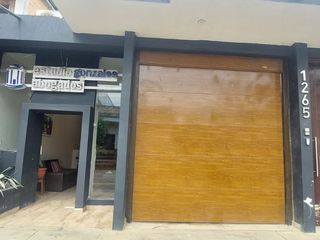 Foto 12 de TARAPOTO VENDO CASA CON LOCAL COMERCIAL 240 M² 3 PISOS