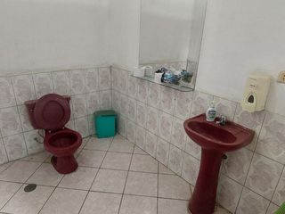 Foto 17 de TARAPOTO VENDO CASA CON LOCAL COMERCIAL 240 M² 3 PISOS