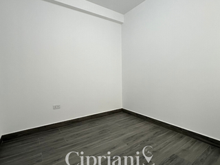 Foto 12 de 𝗗𝗘𝗣𝗔𝗦 𝗗𝗘 𝗘𝗦𝗧𝗥𝗘𝗡𝗢 𝗘𝗡 𝗦𝗔𝗡 𝗝𝗨𝗔𝗡 𝗗𝗘 𝗠𝗜𝗥𝗔𝗙𝗟𝗢𝗥𝗘𝗦
