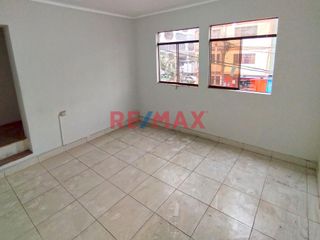 Se Vende Funcional Departamento Proximo Al Emporio Comercial De Gamarra