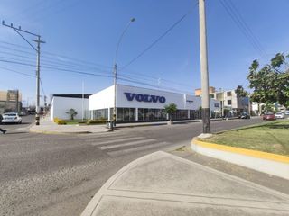 Foto 9 de VENTA DE LOCAL COMERCIAL EN PLENO CENTRO DE TACNA