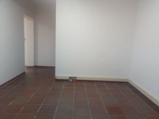 Foto 4 de VENDO  CASA CON  BUENA  VALORIZACION