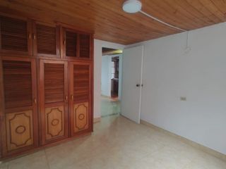 Foto 5 de HERMOSA CASA