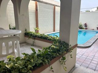 Foto 6 de muy amplio departamento alquilo en $900 o vendo en $130000