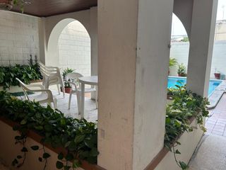 Foto 11 de muy amplio departamento alquilo en $900 o vendo en $130000