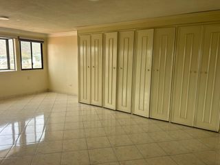 Foto 29 de muy amplio departamento alquilo en $900 o vendo en $130000