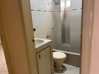 Foto 32 de muy amplio departamento alquilo en $900 o vendo en $130000