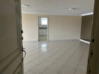 Foto 35 de muy amplio departamento alquilo en $900 o vendo en $130000