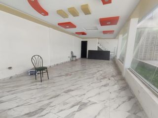 PROPIEDAD COMERCIAL CON PLANTA DE ENFRIAMIENTO Y CONGELACION, BODEGA Y GALPON