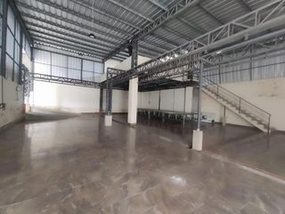 PROPIEDAD COMERCIAL CON PLANTA DE ENFRIAMIENTO Y CONGELACION, BODEGA Y GALPON