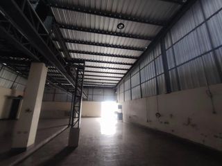 PROPIEDAD COMERCIAL CON PLANTA DE ENFRIAMIENTO Y CONGELACION, BODEGA Y GALPON