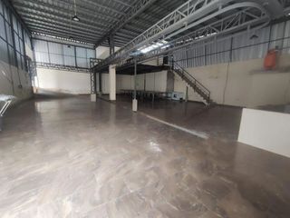 PROPIEDAD COMERCIAL CON PLANTA DE ENFRIAMIENTO Y CONGELACION, BODEGA Y GALPON