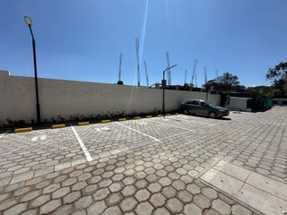 Foto 9 de SUITE EN VENTA CONOCOTO SECTOR DEAN BAJO