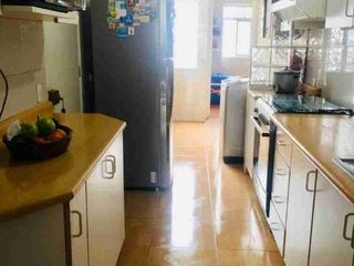 Foto 5 de VENTA DEPARTAMENTO EN MIRAFLORES,PISO 4
