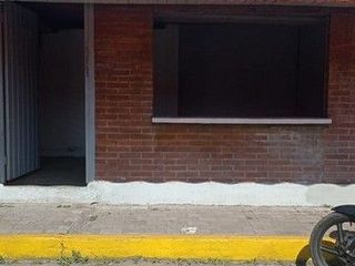 Foto 3 de Mini Bodegas, Locales u Oficinas en Arriendo el Kilometro 1 Variante Ibague Armenia, en la Estacion de Servicio de Primax