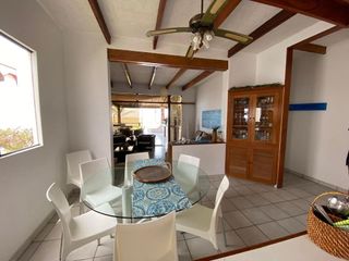 Alquilo Casa de Playa de 262 m² de 4 Dorm. en Boca Leon Km79,5 Asia