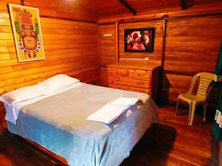 Foto 19 de ✅ RENTA DE CABAÑA DOS DORMITORIOS PARA SEIS PERSONAS CON ÁREA DE DESCANSO (MINDO-ECUADOR)