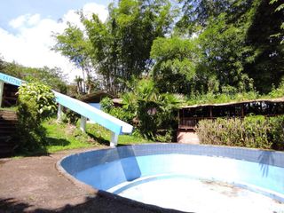 Foto 38 de ✅ RENTA DE CABAÑA DOS DORMITORIOS PARA SEIS PERSONAS CON ÁREA DE DESCANSO (MINDO-ECUADOR)