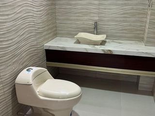 Foto 16 de Se alquila o se vende moderno edificio de 3 pisos totalmente remodelado en machala