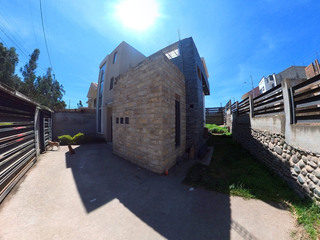 Foto 1 de CASA POR TERMINAR EN VENTA, SECTOR MISICATA, CUENCA, ECUADOR