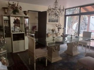 Foto 2 de VENDO CASA EN SAN BORJA A UN PASO DE SAN BORJA NORTE Y AVIACION