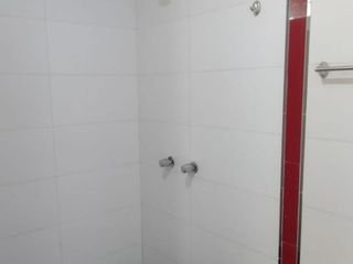Foto 9 de VENDO DUPLEX 150m2 LOS OLIVOS: EDIFICIO MODERNO