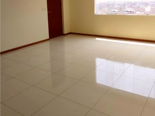 Foto 2 de VENDO DUPLEX 150m2 LOS OLIVOS: EDIFICIO MODERNO