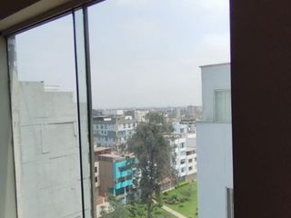 Foto 20 de VENDO DUPLEX 150m2 LOS OLIVOS: EDIFICIO MODERNO